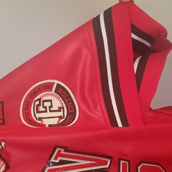 Uptown Fubu Vintage - Picture 2 of 5